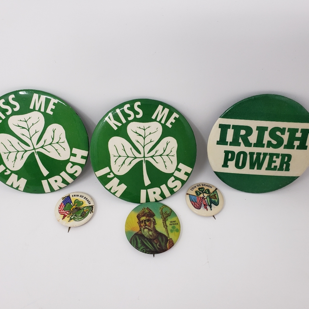 Vintage Irish Buttons/pins